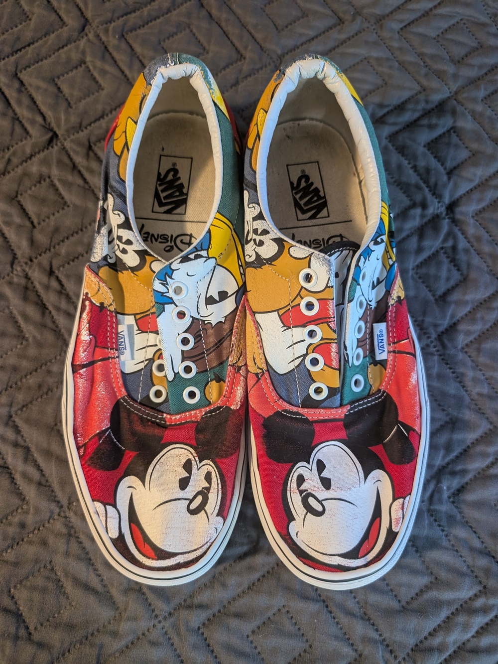 Rare Vans Era x Disney Mickey & Friends Sneakers Men's 11 / Women's 12.5